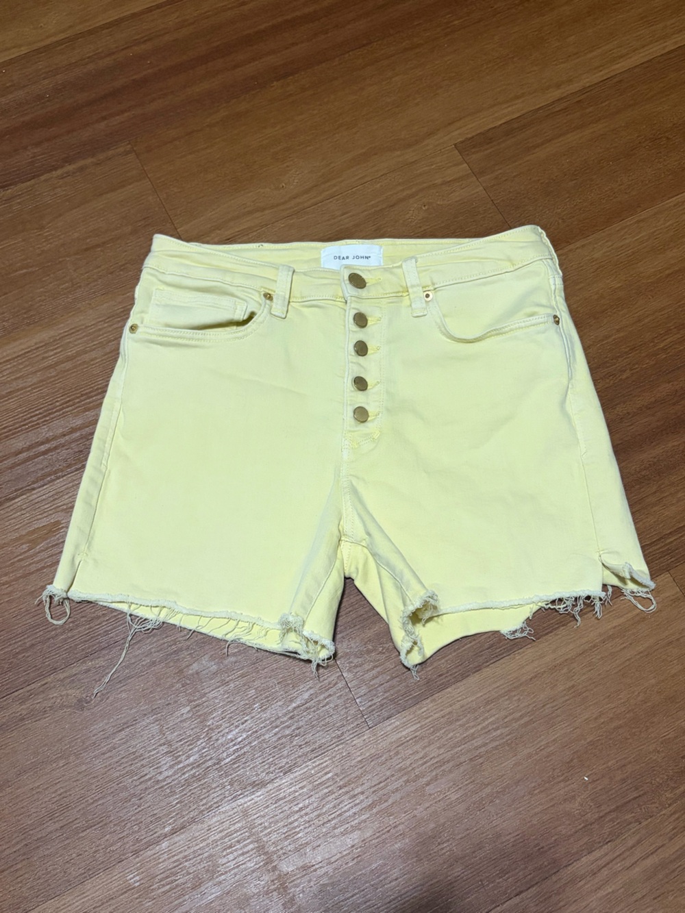 Dear John Pale Yellow High-Rise Cut Off Denim Ivy Shorts Size 29, 4” inseam VGUC